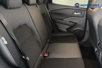 Nissan Qashqai N-Connecta Manual Petrol SUV - Stock Number (1683502) - 25th supplementary image