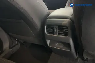 Nissan Qashqai N-Connecta Manual Petrol SUV - Stock Number (1683502) - 28th supplementary image