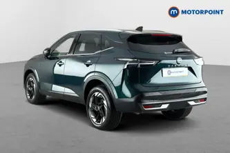Nissan Qashqai N-Connecta Manual Petrol SUV - Stock Number (1683502) - Drivers side rear corner