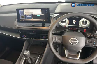 Nissan Qashqai N-Connecta Manual Petrol SUV - Stock Number (1683502) - 1st supplementary image