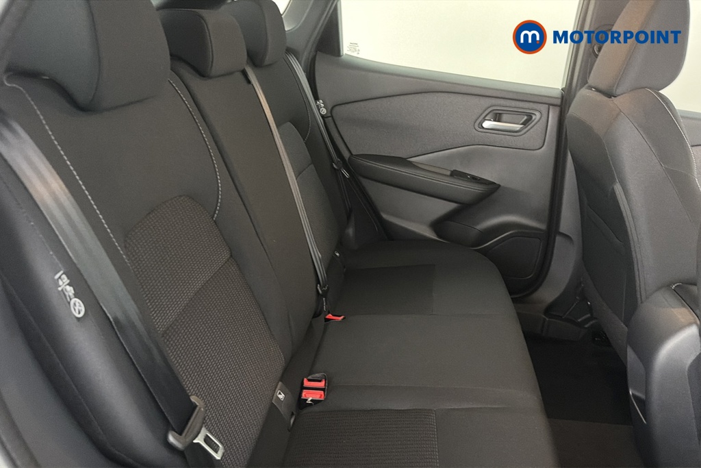 Nissan Qashqai Acenta Premium Manual Petrol SUV - Stock Number (1683503) - 25th supplementary image