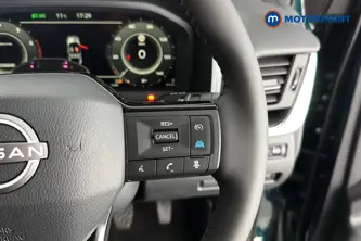 Nissan Qashqai N-Connecta Manual Petrol SUV - Stock Number (1683505) - 3rd supplementary image