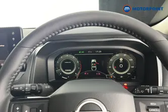 Nissan Qashqai N-Connecta Manual Petrol SUV - Stock Number (1683505) - 7th supplementary image