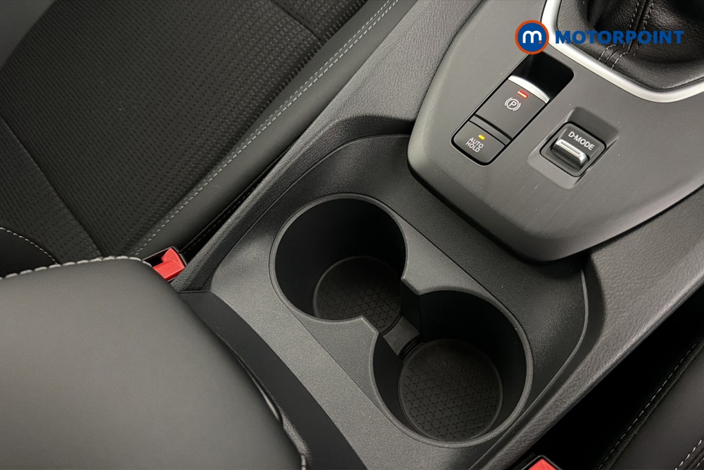 Nissan Qashqai N-Connecta Manual Petrol SUV - Stock Number (1683505) - 16th supplementary image
