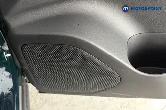 Nissan Qashqai N-Connecta Manual Petrol SUV - Stock Number (1683505) - 21st supplementary image