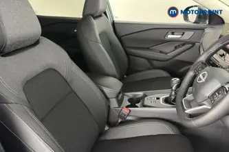 Nissan Qashqai N-Connecta Manual Petrol SUV - Stock Number (1683505) - 22nd supplementary image