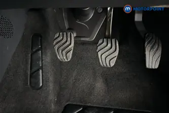 Nissan Qashqai N-Connecta Manual Petrol SUV - Stock Number (1683505) - 24th supplementary image