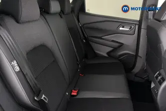 Nissan Qashqai N-Connecta Manual Petrol SUV - Stock Number (1683505) - 25th supplementary image