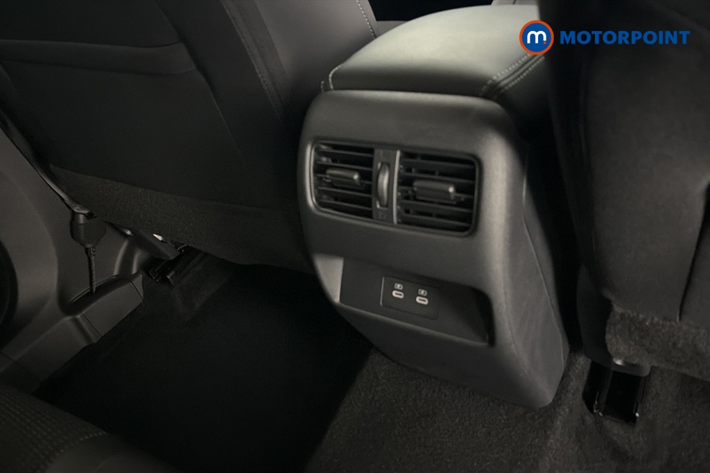 Nissan Qashqai N-Connecta Manual Petrol SUV - Stock Number (1683505) - 28th supplementary image