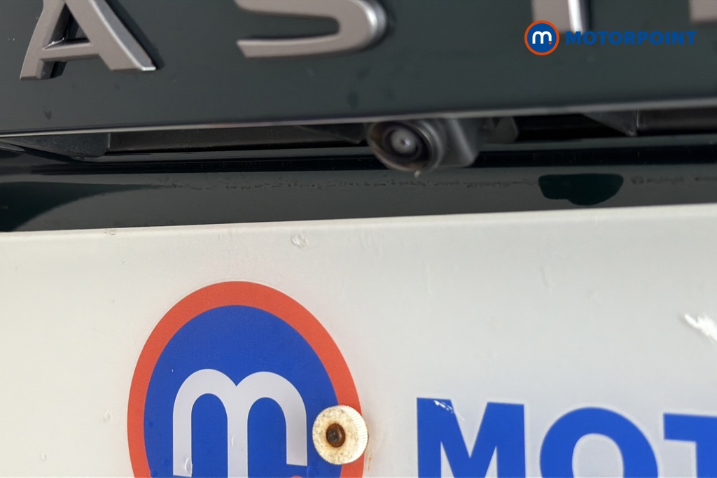 Nissan Qashqai N-Connecta Manual Petrol SUV - Stock Number (1683505) - 37th supplementary image