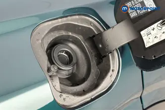 Nissan Qashqai N-Connecta Manual Petrol SUV - Stock Number (1683505) - 41st supplementary image