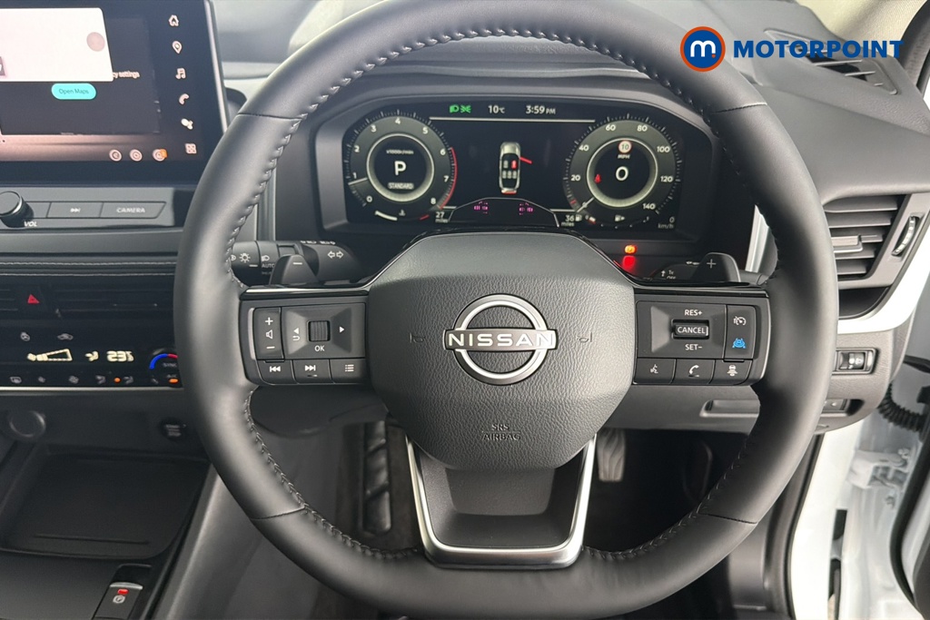 Nissan Qashqai N-Connecta Automatic Petrol SUV - Stock Number (1683510) - 2nd supplementary image