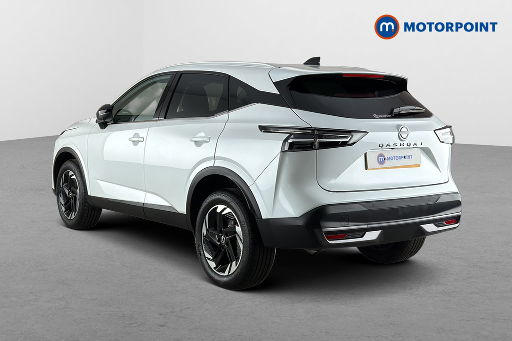 Nissan Qashqai N-Connecta Automatic Petrol SUV - Stock Number (1683510) - Drivers side rear corner