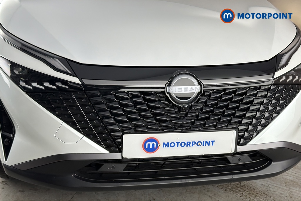 Nissan Qashqai N-Connecta Automatic Petrol SUV - Stock Number (1683510) - 43rd supplementary image