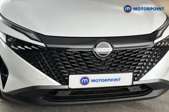 Nissan Qashqai N-Connecta Automatic Petrol SUV - Stock Number (1683510) - 43rd supplementary image