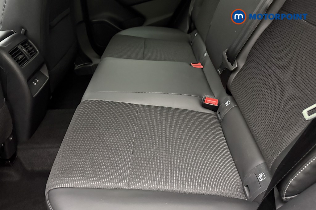 Nissan Qashqai N-Connecta Automatic Petrol SUV - Stock Number (1683512) - 9th supplementary image