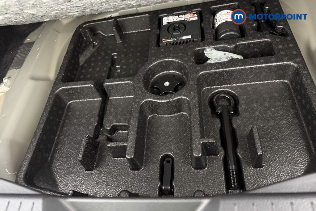 Nissan Qashqai N-Connecta Automatic Petrol SUV - Stock Number (1683512) - 17th supplementary image