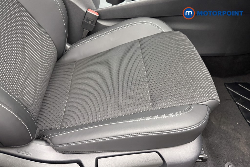 Nissan Qashqai N-Connecta Automatic Petrol SUV - Stock Number (1683512) - 24th supplementary image