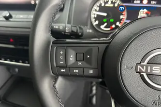 Nissan Qashqai Acenta Premium Manual Petrol SUV - Stock Number (1683514) - 4th supplementary image