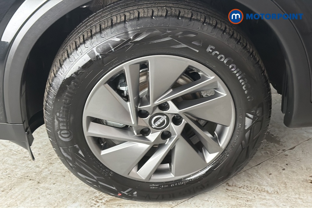 Nissan Qashqai Acenta Premium Manual Petrol SUV - Stock Number (1683514) - 44th supplementary image