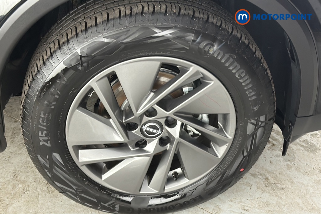 Nissan Qashqai Acenta Premium Manual Petrol SUV - Stock Number (1683514) - 47th supplementary image