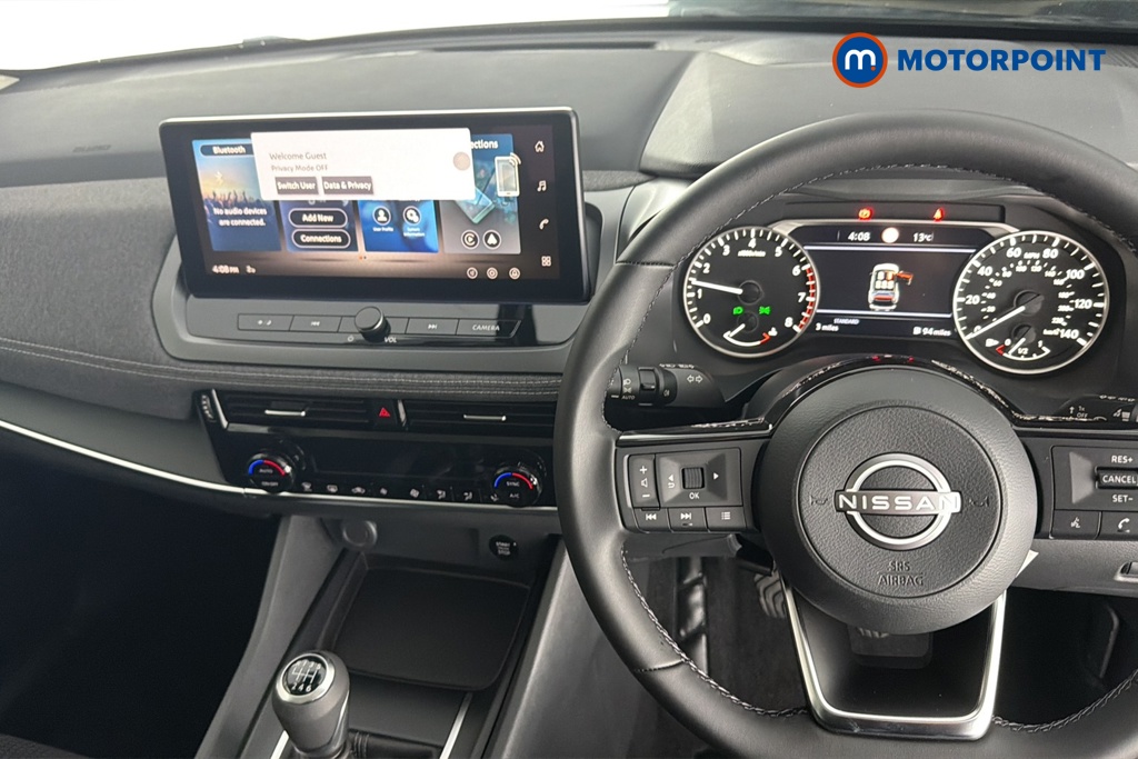 Nissan Qashqai Acenta Premium Manual Petrol SUV - Stock Number (1683514) - 1st supplementary image