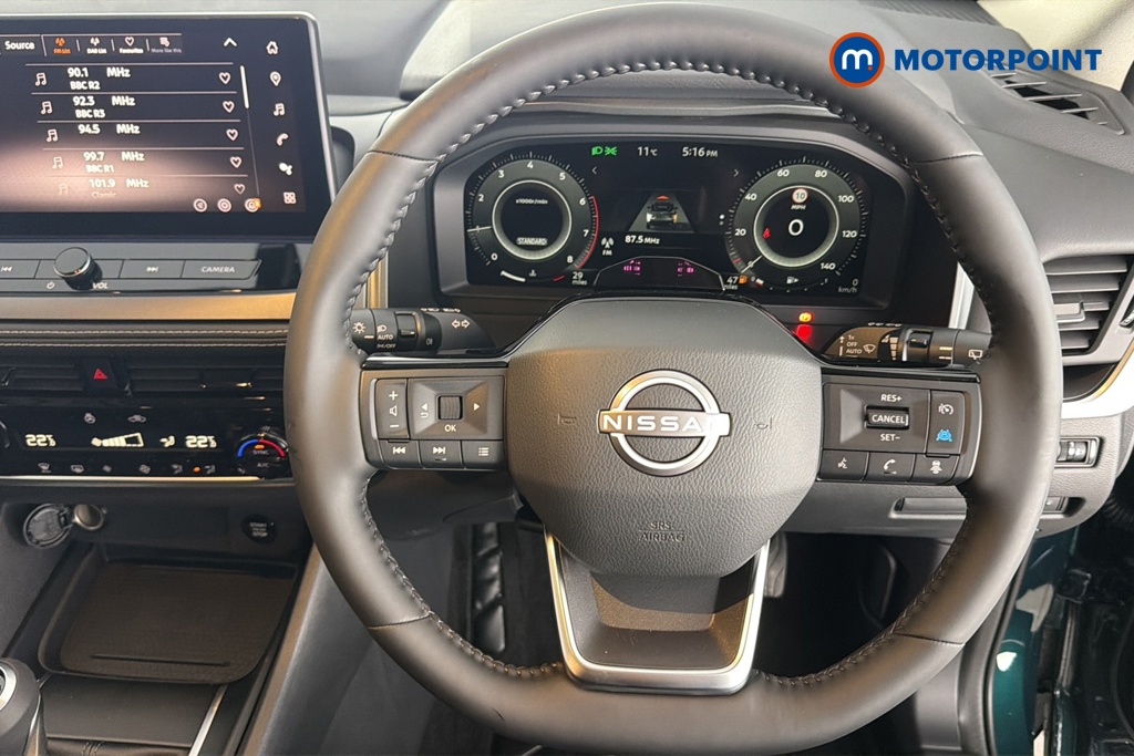Nissan Qashqai N-Connecta Manual Petrol SUV - Stock Number (1683526) - 2nd supplementary image