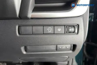 Nissan Qashqai N-Connecta Manual Petrol SUV - Stock Number (1683526) - 11th supplementary image