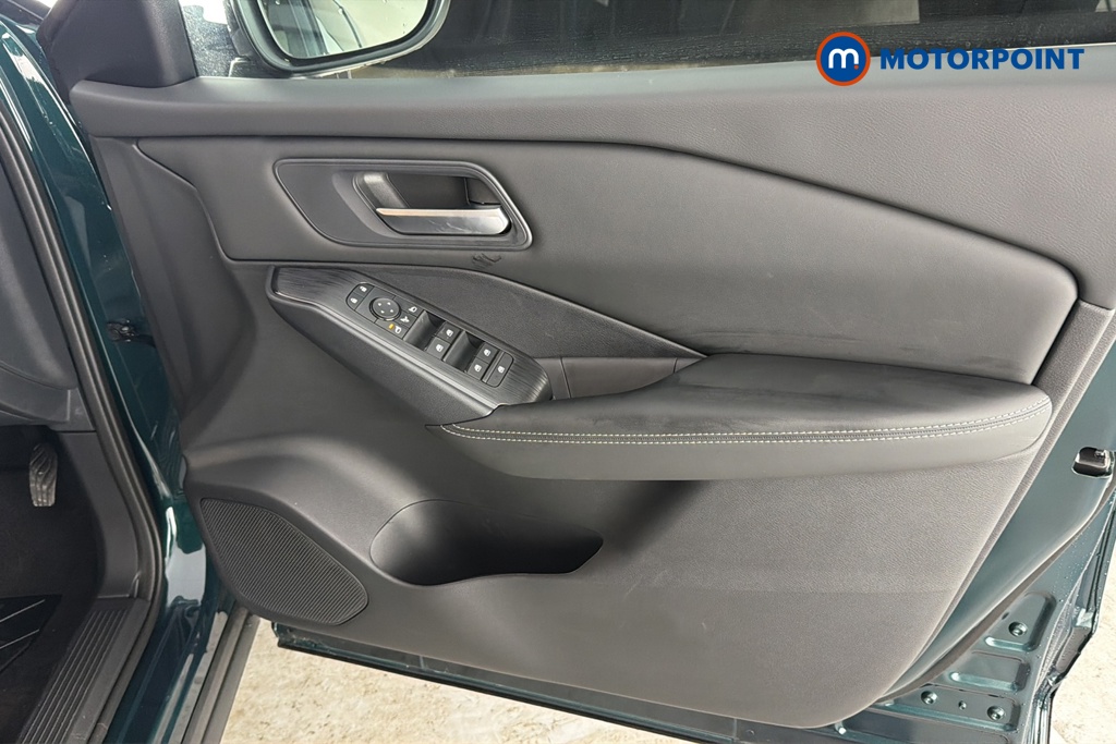 Nissan Qashqai N-Connecta Manual Petrol SUV - Stock Number (1683526) - 18th supplementary image
