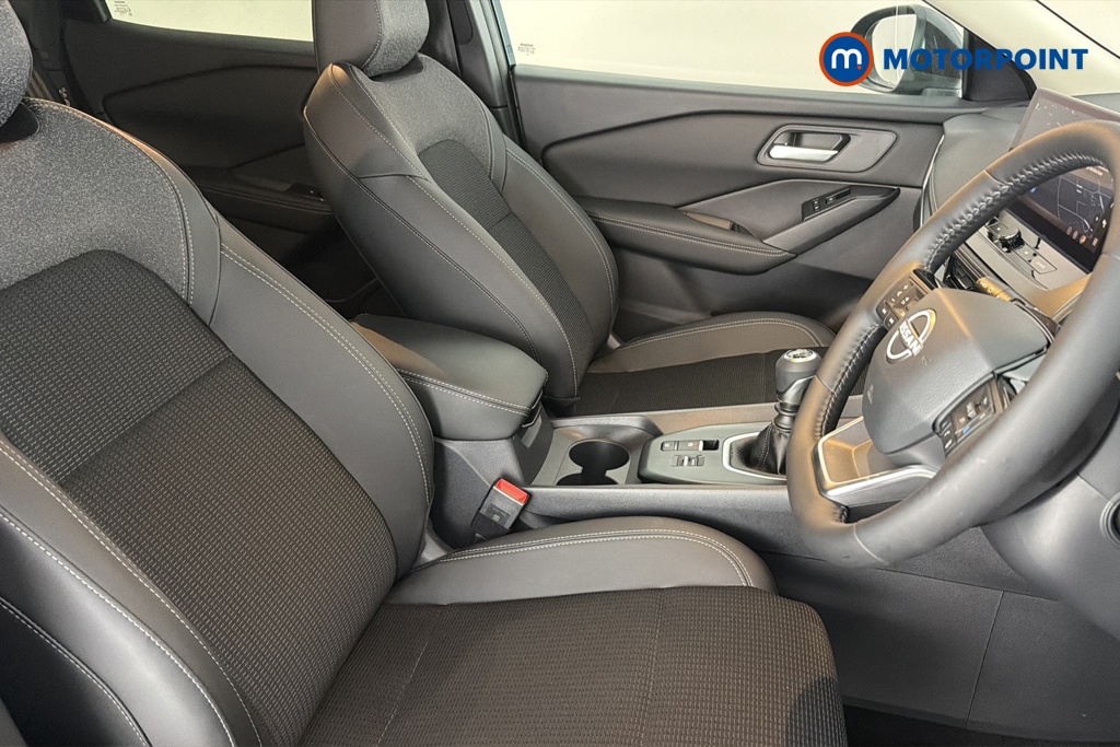 Nissan Qashqai N-Connecta Manual Petrol SUV - Stock Number (1683526) - 22nd supplementary image
