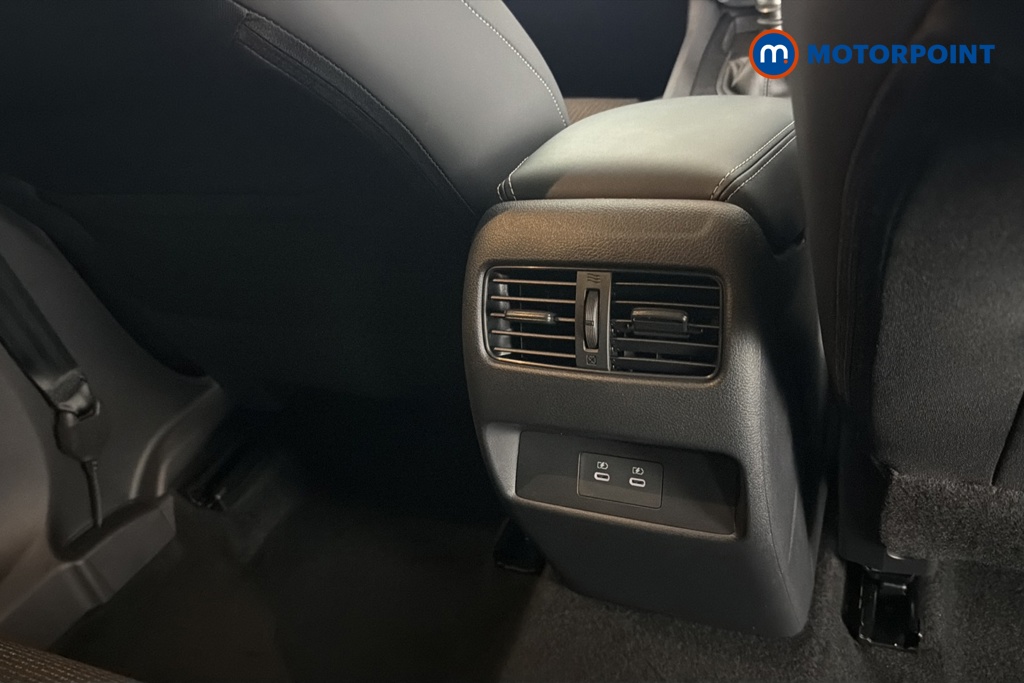 Nissan Qashqai N-Connecta Manual Petrol SUV - Stock Number (1683526) - 28th supplementary image