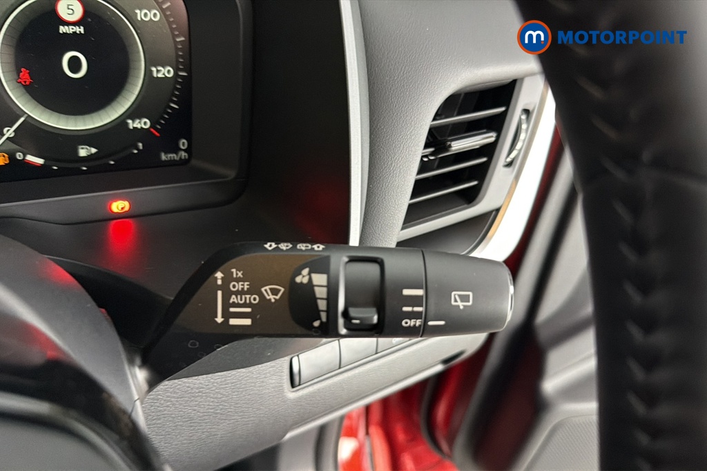 Nissan Qashqai N-Connecta Automatic Petrol SUV - Stock Number (1683549) - 6th supplementary image