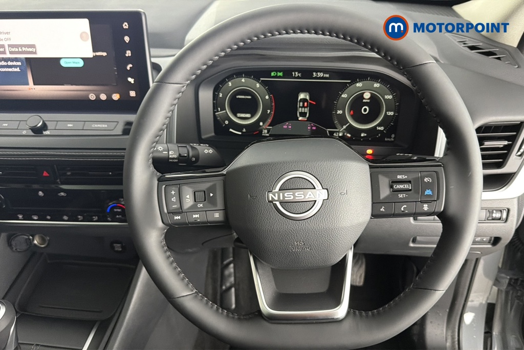 Nissan Qashqai N-Connecta Manual Petrol SUV - Stock Number (1683560) - 2nd supplementary image