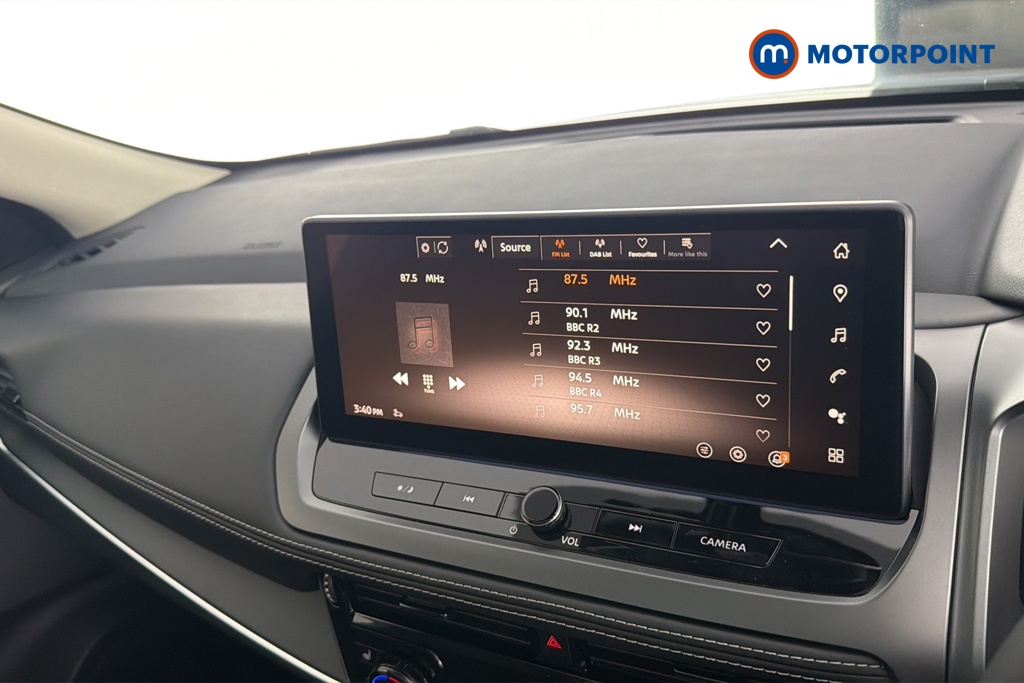 Nissan Qashqai N-Connecta Manual Petrol SUV - Stock Number (1683560) - 8th supplementary image