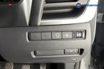 Nissan Qashqai N-Connecta Manual Petrol SUV - Stock Number (1683560) - 11th supplementary image