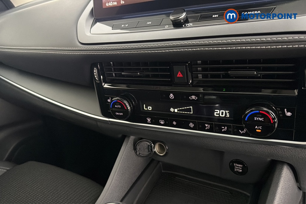 Nissan Qashqai N-Connecta Manual Petrol SUV - Stock Number (1683560) - 12th supplementary image