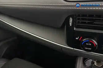 Nissan Qashqai N-Connecta Manual Petrol SUV - Stock Number (1683560) - 14th supplementary image