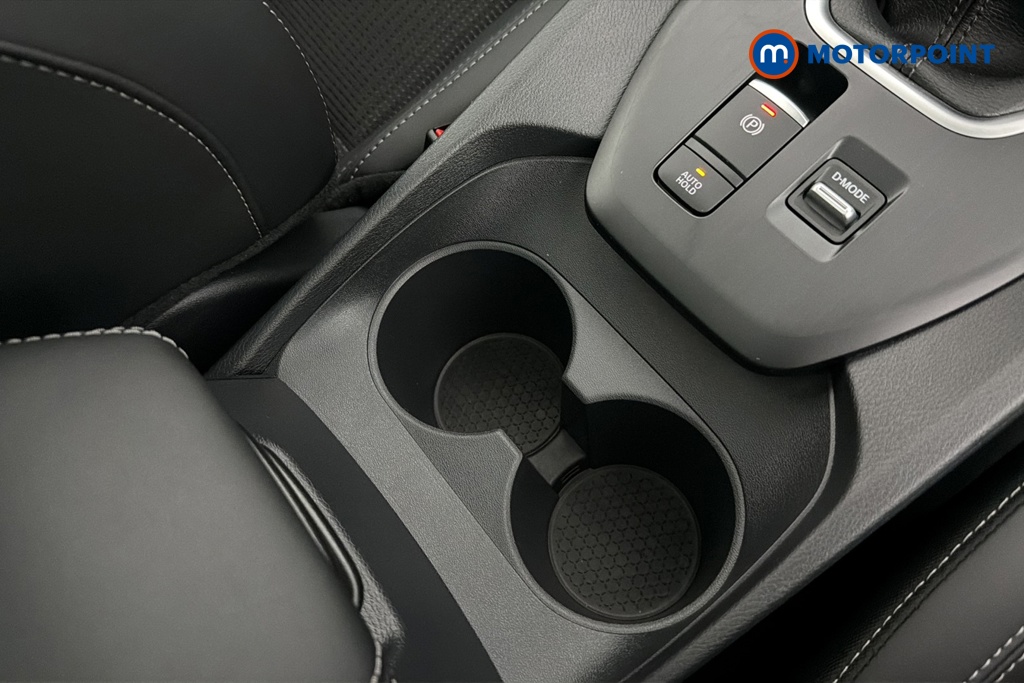 Nissan Qashqai N-Connecta Manual Petrol SUV - Stock Number (1683560) - 16th supplementary image