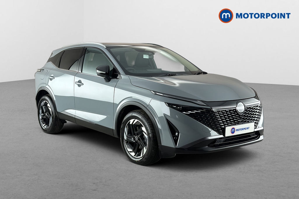 Nissan Qashqai N-Connecta Manual Petrol SUV - Stock Number (1683560) - Drivers side front corner