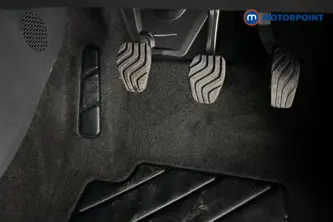 Nissan Qashqai N-Connecta Manual Petrol SUV - Stock Number (1683560) - 24th supplementary image