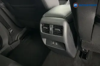 Nissan Qashqai N-Connecta Manual Petrol SUV - Stock Number (1683560) - 28th supplementary image
