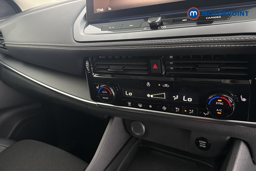 Nissan Qashqai N-Connecta Automatic Petrol SUV - Stock Number (1683572) - 12th supplementary image