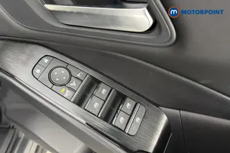 Nissan Qashqai N-Connecta Automatic Petrol SUV - Stock Number (1683572) - 19th supplementary image
