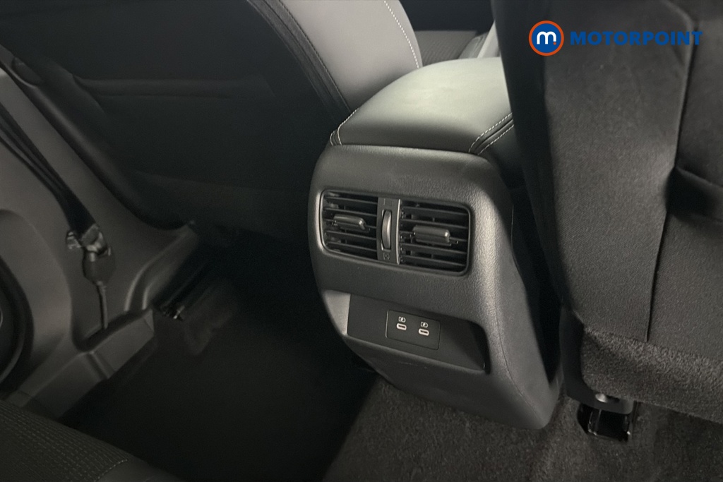 Nissan Qashqai N-Connecta Automatic Petrol SUV - Stock Number (1683572) - 28th supplementary image