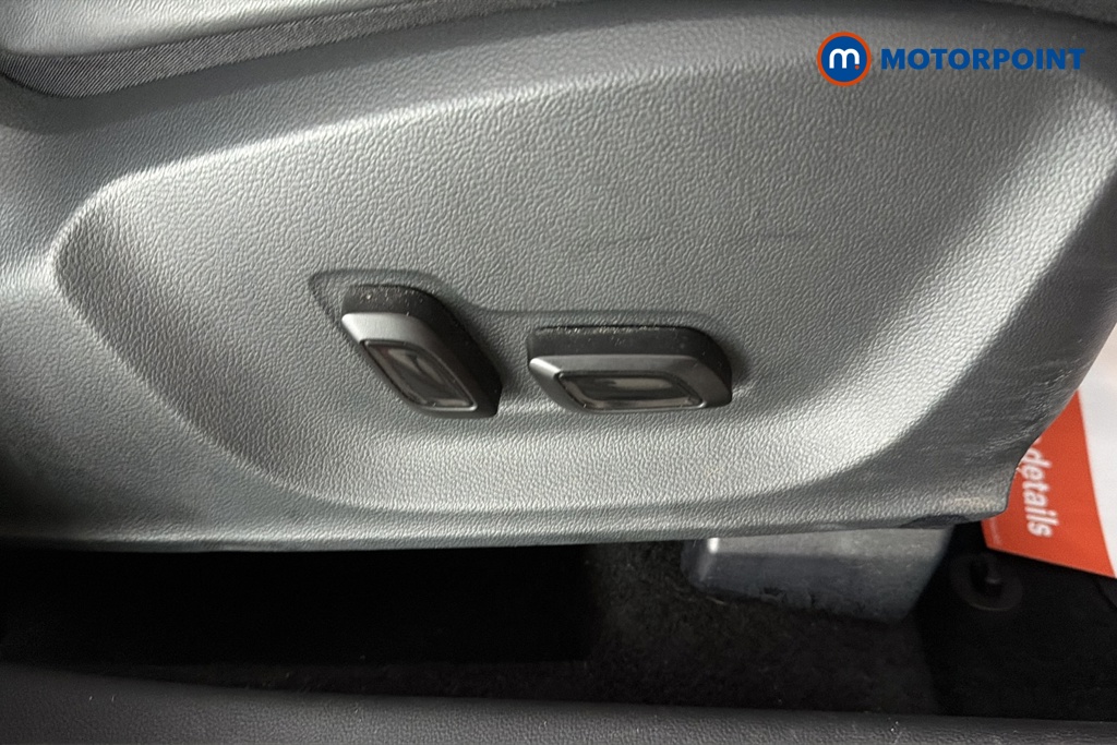 Mg Motor Uk ZS Exclusive Manual Petrol SUV - Stock Number (1684251) - 23rd supplementary image