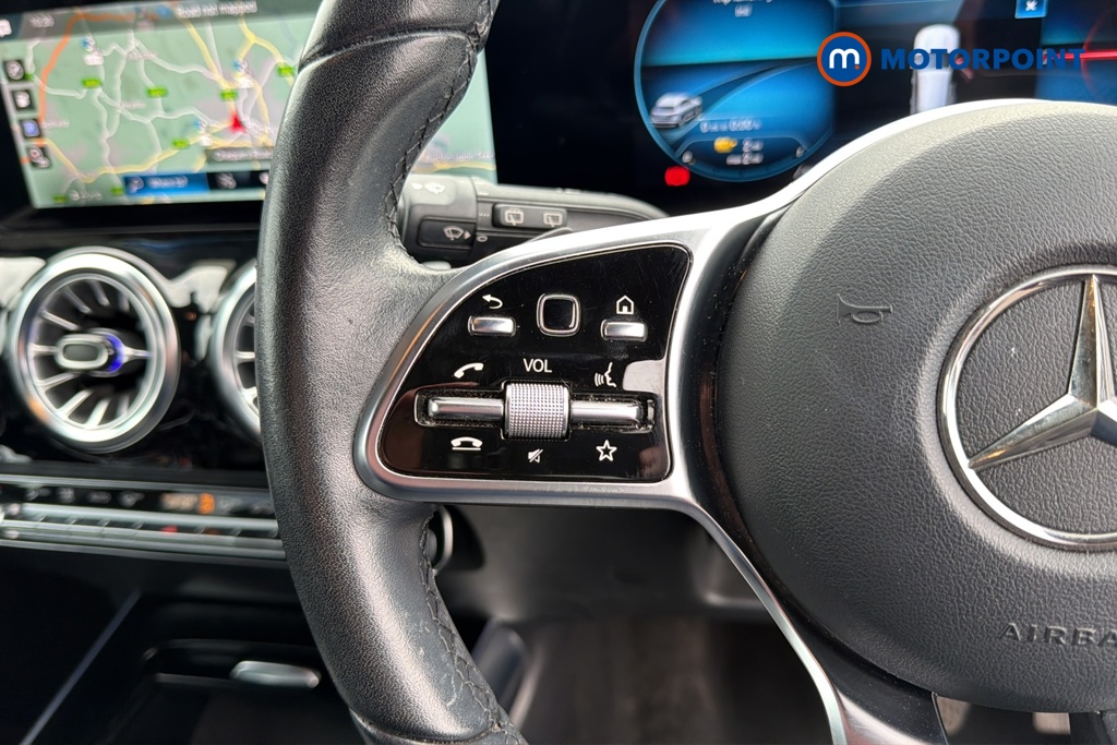 Mercedes-Benz EQA Sport Automatic Electric SUV - Stock Number (1684421) - 4th supplementary image