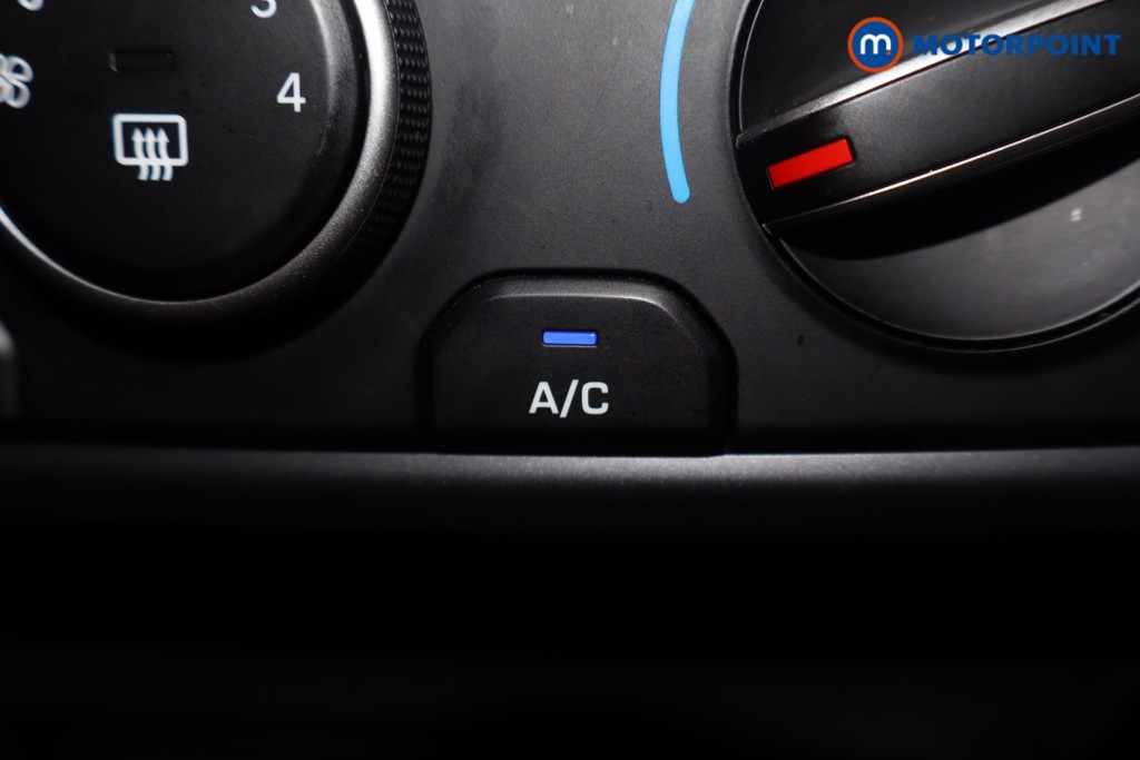 Hyundai I20 Black Line Manual Petrol Hatchback - Stock Number (1684701) - 20th supplementary image