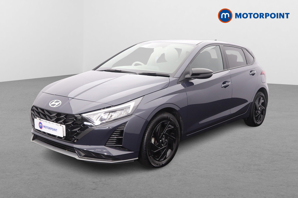 Hyundai I20 Black Line Manual Petrol Hatchback - Stock Number (1684701) - Passenger side front corner