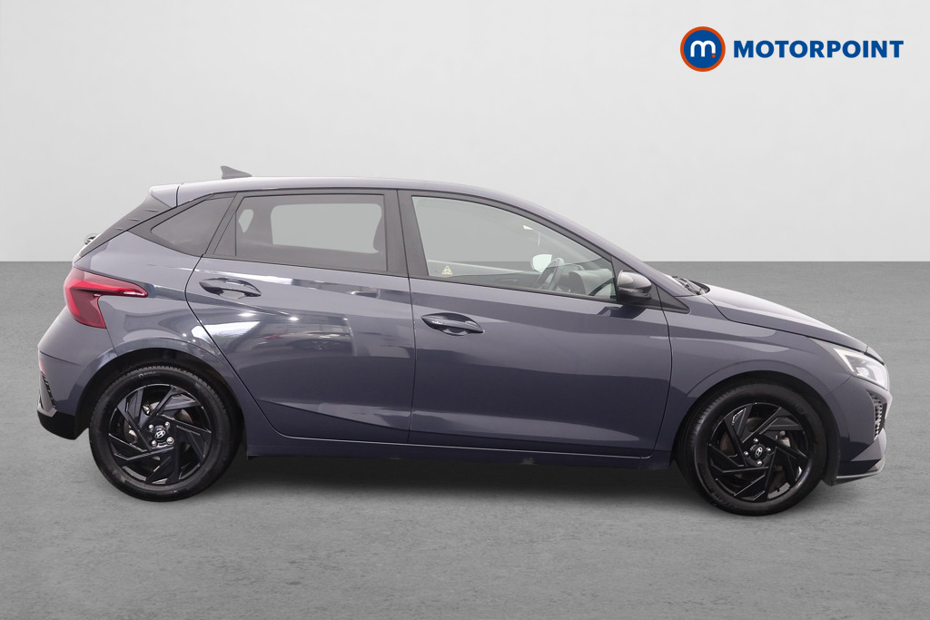 Hyundai I20 Black Line Manual Petrol Hatchback - Stock Number (1684701) - Drivers side