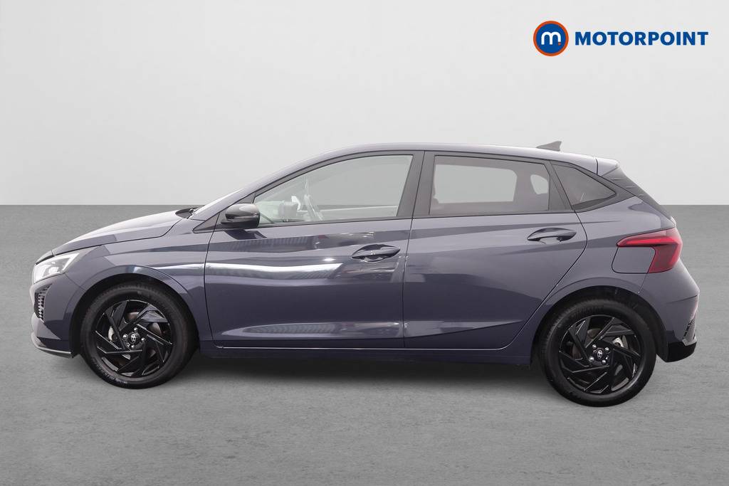 Hyundai I20 Black Line Manual Petrol Hatchback - Stock Number (1684701) - Passenger side